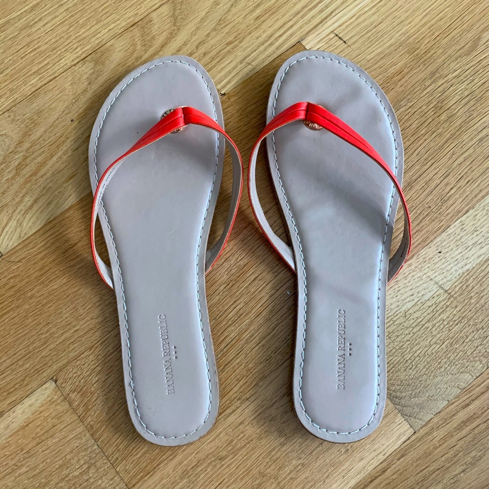 Banana Republic Flip Flops